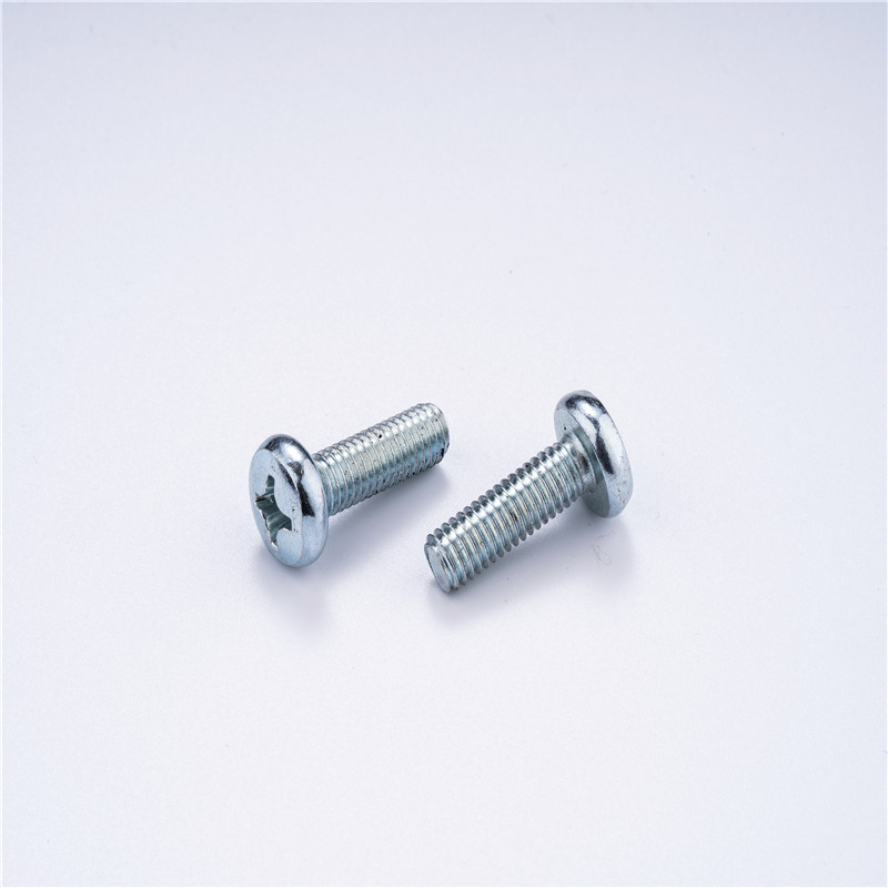 Cross head bolts